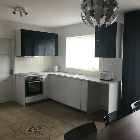 Hébergement de vacances Behy Grove *